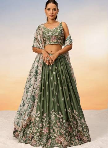 Attrective Looking This Partywear Fine Color Heavy Designer Choli And Lahenga Chiffon And Dupatta Net In Fabricated Beautified With Attrective Designer Thread,Sequance Embroidery Work. Buy Now.