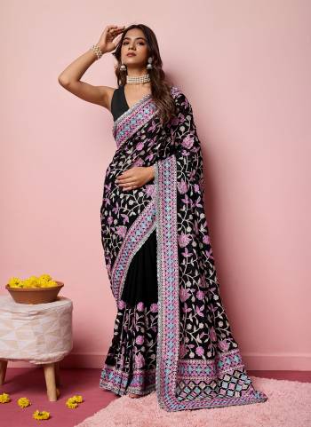 Garb These Designer Saree in Fine Colored.These Saree Are Georgette And Blouse is Art Silk Fabricated.Its Beautified With Designer Multy Thread Embroidery Work.