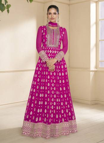 Garb These Party Wear Designer Anarkali Suit in Fine Colored Pair With Bottom And Dupatta.These Top Are Georgette And Dupatta Are Fabricated On Georgette Pair With Santoon Bottom.Its Beautified With Crepe Inner.Its Beautified With Heavy Designer Embroidery Work.