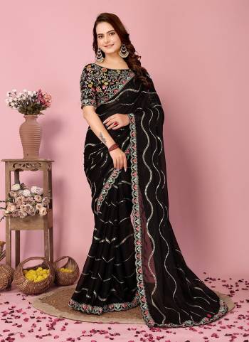 Garb These Party Wear Saree in Fine Colored.These Saree Are Rangoli Silk And Blouse is Art Silk Fabricated.Its Beautified With Designer Multy Thread,Sequance Embroidery Work.