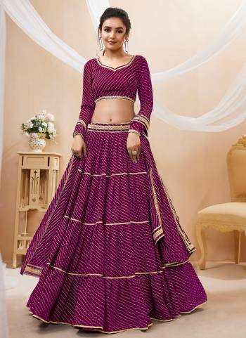 For A Designer Look,Grab These Lehenga Choli in Fine Colored.These Lehenga Are Georgette And Blouse Are Fabricated On Georgette Pair With Dupatta Are Georgette.Its Beautified With Designer Laheriya Printed With Lace.