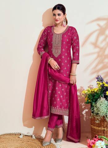 Garb These Beautiful Looking Readymade Suits.These Top And Bottom Are Vichitra Silk And Dupatta Are Vichitra Silk Fabricated.Its Beautified With Disigner Embroidery Work.