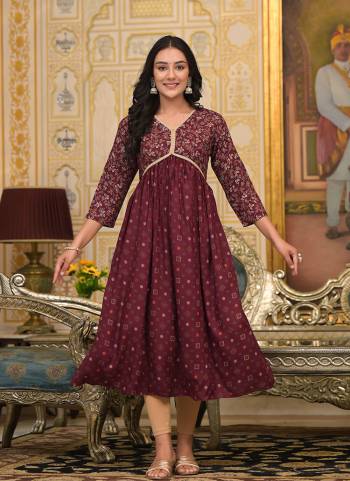 Looking These Beautiful Looking Readymade Long Kurti.These Kurti Are Rayon Fabricated.Its Beautified With Disigner Foil Printed With Pocket.