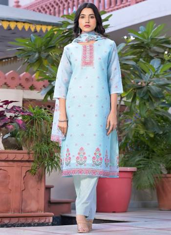 Garb These Beautiful Looking Readymade Suits.These Top Are Linen And Bottom Are Cotton And Dupatta Are Linen Fabricated.Its Beautified With Disigner Printed.