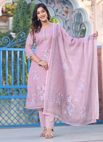 Garb These Beautiful Looking Readymade Suits.These Top Are Linen And Bottom Are Cotton And Dupatta Are Linen Fabricated.Its Beautified With Disigner Printed.