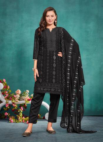 Looking These Beautiful Looking Readymade Suits.These Top And Dupatta Are Georgette Fabricated And Viscose Silk Bottom.Its Beautified With Disigner Thread,Sequance Embroidery Work.