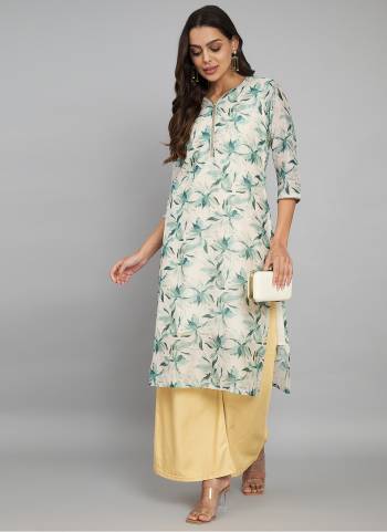 Looking These Beautiful Looking Readymade Long Kurti.These Kurti Are Silk Blend Fabricated.Its Beautified With Disigner Printed.