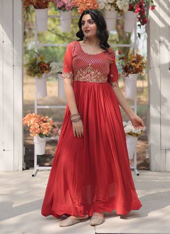 Attrective Looking These Beautiful Looking Readymade Long Gown.These Gown is Fabricated On Faux Georgette.Its Beautified With Designer Jari,Sequance Embroidery Work.