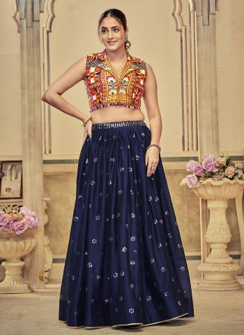 Grab These Navratri Special Lehenga Choli in Fine Colored.These Lehenga Are Rangoli Silk Choli Are Cotton Fabricated Pair.Its Beautified With Designer Thread,Mirror Embroidery Work.