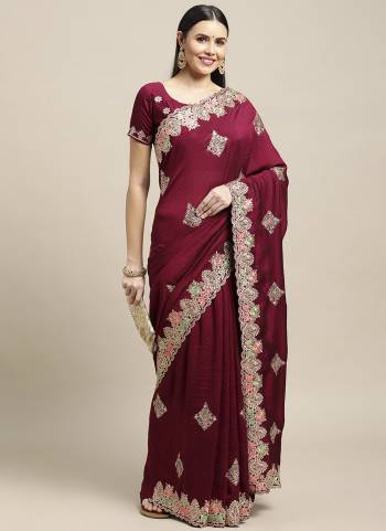 Look These Saree in Fine Colored.These Saree And Blouse is Fabricated On Rangoli Silk.Its Beautified With Heavy Designer Embroidery Work.