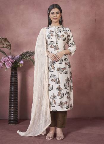 Garb These Beautiful Looking Readymade Suits.These Top And Bottom Are Art Silk And Dupatta Are Art Silk Fabricated.Its Beautified With Disigner Embroidery Work.