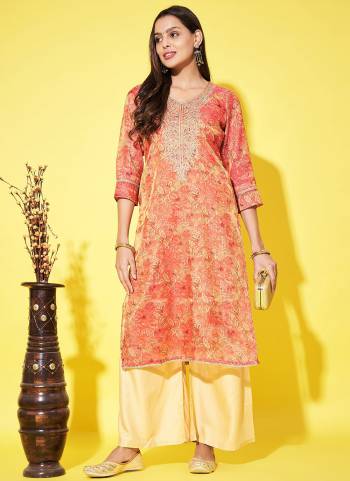 Looking These Beautiful Looking Readymade Long Kurti.These Kurti Are Tissue Silk Fabricated.Its Beautified With Disigner Printed With Embroidery Work.