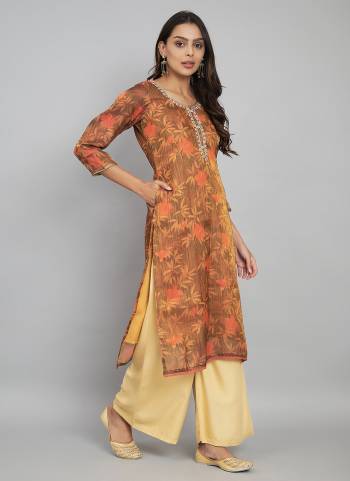 Looking These Beautiful Looking Readymade Long Kurti.These Kurti Are Tissue Silk Fabricated.Its Beautified With Disigner Printed With Embroidery Work.