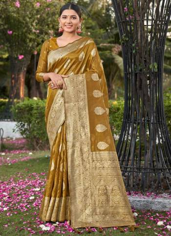 Looking These Party Wear Saree in Fine Colored.These Saree And Blouse is Fabricated On Simmer Silk.Its Beautified With Weaving Jari Border Rich Pallu Designer.