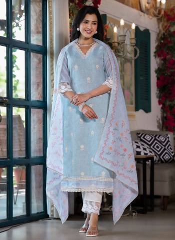 Looking These Beautiful Looking Readymade Suits.These Top Are Linen And Bottom Are Cotton And Dupatta Are Linen Fabricated.Its Beautified With Disigner Digital Printed.