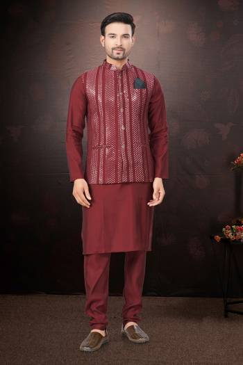 Looking These Party Wear Mans Wear Kutra Payjama With Koti wearing this fashionable. Tailored Kurta Pajama With Koti finest Silk Fabriced With Mirror,Thread Embroidery Work and fashioned with a banded collar for a dash of style.