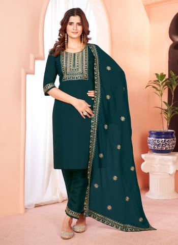 Garb These Suit in Fine Colored Pair With Bottom And Dupatta.These Top And Bottom Are Fabricated On Viscose Chanderi Pair With Viscose Chanderi Dupatta.Its Beautified With Designer Embroidery Work.