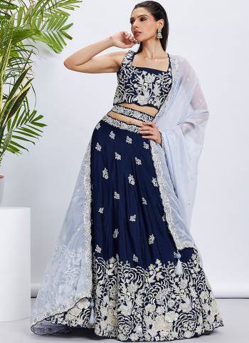 Attrective Looking This Partywear Fine Color Heavy Designer Choli Fabric Georgette And Lahenga Georgette And Dupatta Organza In Fabricated Beautified With Attrective Designer Thread,Sequance Embroidery Work. Buy Now.