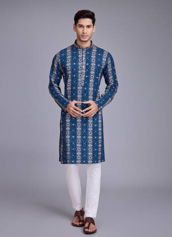 For A Festive Wear,Grab These Readymade Kurta Pair in Fine Colored.These Kurta Are Rayon Fabricated on Pair.Its Beautified With Designer Printed With Foil Print.