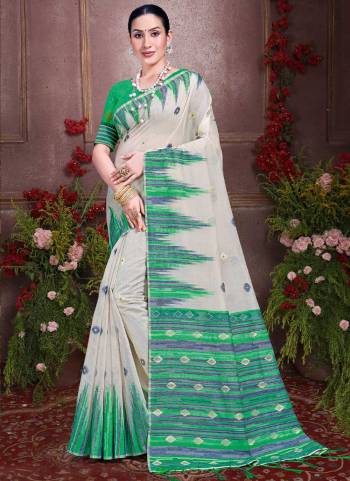 Garb These Fastive Wear Saree in Fine Colored.These Saree And Blouse is Fabricated On Cotton.Its Beautified With Weavon Thread Designer.