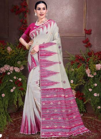 Garb These Fastive Wear Saree in Fine Colored.These Saree And Blouse is Fabricated On Cotton.Its Beautified With Weavon Thread Designer.