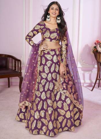 For A Designer Look,Grab These Lehenga Choli in Fine Colored.These Lehenga And Choli Are Fabricated On Georgette Pair With Soft Net Dupatta.Its Beautified With Designer Sequance,Jari Embroidery Work.