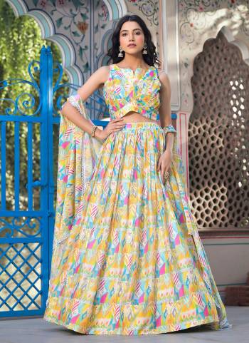 For A Fancy Heavy Designer Look,Grab These Lehenga Choli With Shrug in Fine Colored.These Lehenga And Choli Are Slim Georgette And Dupatta Are Fabricated On Slim Georgette Pair.Its Beautified With Designer Digital Printed,Crushed Blouse.