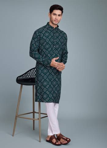 For A Festive Wear,Grab These Readymade Kurta in Fine Colored.These Kurta Are Rayon Fabricated on Pair.Its Beautified With Designer Printed With Foil Print.