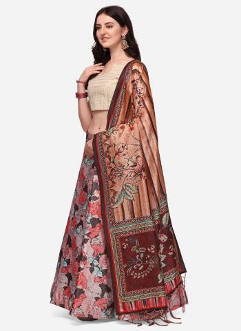 Must have Designer Lehenga Set Crafted Out Of Silk Fabric For Trendy Girlie Looks. Lehenga Is Designed With Designer Digital Prints For The Real Glam Feels. Must Have Lehenga Choli For The Coming Wedding And Festive Seasons.