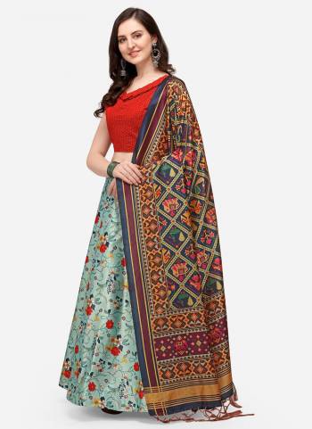 Must have Designer Lehenga Set Crafted Out Of Silk Fabric For Trendy Girlie Looks. Lehenga Is Designed With Designer Digital Prints For The Real Glam Feels. Must Have Lehenga Choli For The Coming Wedding And Festive Seasons.