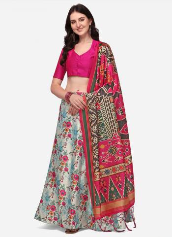 Must have Designer Lehenga Set Crafted Out Of Silk Fabric For Trendy Girlie Looks. Lehenga Is Designed With Designer Digital Prints For The Real Glam Feels. Must Have Lehenga Choli For The Coming Wedding And Festive Seasons.