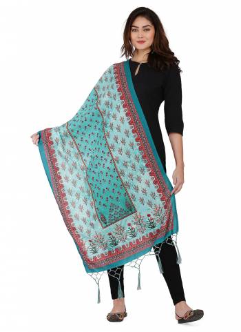 Grab These Beautiful Ethnic Colored Dupatta.This Dupatta is Fabricated On Smart Muslin Cotton Fabric . It Is Beautified With Beautiful Digital Prints And Ethnic Tussels On Pallu Side.