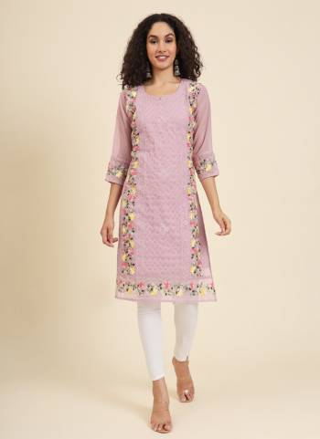 Garb These Beautiful Looking Readymade Kurti.These Kurti is Fabricated On Georgette.Its Beautified With Designer Lucknowi Chikankari Multy Thread Embroidery Work.