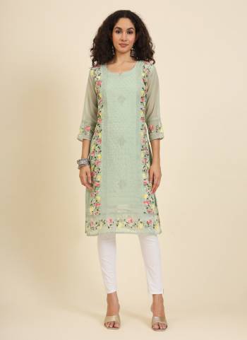 Garb These Beautiful Looking Readymade Kurti.These Kurti is Fabricated On Georgette.Its Beautified With Designer Lucknowi Chikankari Multy Thread Embroidery Work.