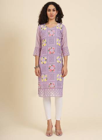 Looking These Beautiful Looking Readymade Kurti.These Kurti is Fabricated On Georgette.Its Beautified With Designer Lucknowi Chikankari Multy Thread Embroidery Work.