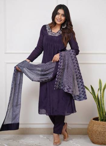 Garb These Beautiful Looking Readymade Suits.These Top Are Viscose Silk And Bottom Rayon And Dupatta Silk Blend Fabricated.Its Beautified With Designer Embroidery Work.