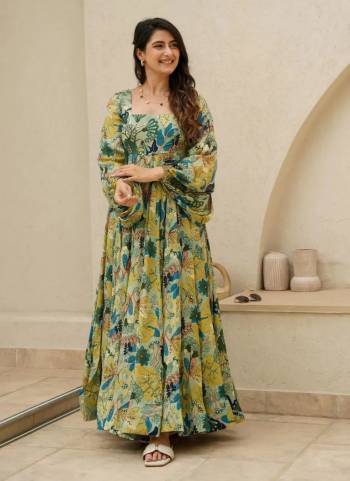 Attrective Looking These Beautiful Looking Readymade Long Gown.These Gown Are Chinon is Fabricated.Its Beautified With Designer Digital Printed.