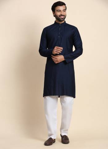 For A festive Wear,Grab These Readymade Kurta Payjama in Fine Colored.These Kurta is Fabricated On Viscose Rayon And Art Silk Bottom With Solid Pain Designer.Buy Now.