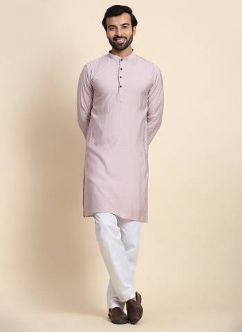 For A festive Wear,Grab These Readymade Kurta Payjama in Fine Colored.These Kurta is Fabricated On Viscose Rayon And Art Silk Bottom With Solid Pain Designer.Buy Now.