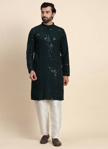 For A festive Wear,Grab These Readymade Kurta Payjama in Fine Colored.These Kurta is Fabricated On Cotton And Art Silk Bottom With  Designer Chikankari Embroidery Work.Buy Now.