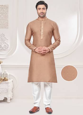 Looking These Party Wear Mans Wear Kutra Payjama wearing this fashionable. Tailored Kurta Are Jacquard And Payjama Raymond Cotton finest Silk Fabriced With Mirror,Thread Embroidery Work and fashioned with a banded collar for a dash of style.