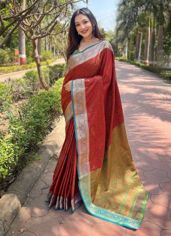  Looking These Party Wear Saree in Fine Colored.These Saree And Blouse is Fabricated On Soft Kashmiri Silk.Its Beautified With Weaving Kashmiri Jari Designer.