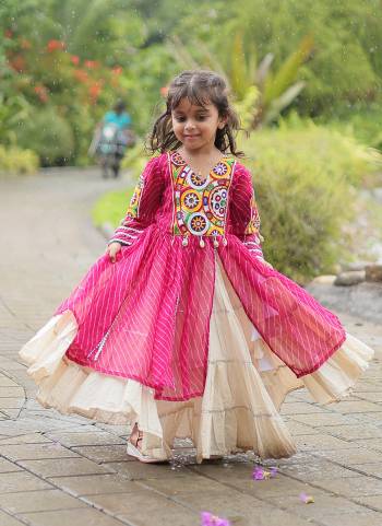 Grab These Navratri special Adult And Kids Lehenga Kurti in Fine Colored. These Lehenga Are Kora Cotton And Kurti Are Fabricated On Georgette Fabric. It is Beautified With Designer Printed With Traditional (Gamthi) Thread Work. Grace This Garba Season With This Beautiful Gamthi Work Attire.