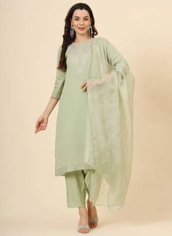 Attrective These Beautiful Looking Readymade Suits.These Top And Bottom Are Muslin Silk Blend And Dupatta Are Silk Blend Fabricated.Its Beautified With Disigner Embroidery Work.