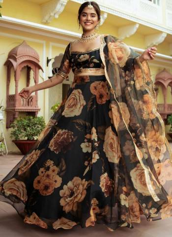 For A Designer Look,Grab These Lehenga Choli in Fine Colored.These Lehenga And Blouse Are Fabricated On Organza Pair With Dupatta Are Organza.Its Beautified With Designer Digital Printed With Gota Patti Work.