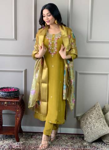 Attrective Looking These Beautiful Looking Readymade Suits.These Top And Bottom Are Viscose Chanderi And Dupatta Jacquard Fabricated.Its Beautified With Designer Embroidery Work.