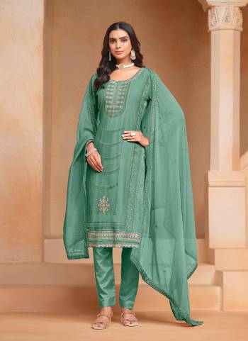 Garb These Beautiful Looking Fine Color Suits.These Top And Dupatta Are Organza Chiffon And Bottom Santoon Fabricated.Its Beautified With Designer Embroidery Work.