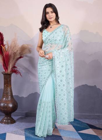 Garb These Party Wear Saree in Fine Colored.These Saree Are Twill Net And Blouse is Twill Net Fabricated.Its Beautified With Designer Sequance Embroidery Work.