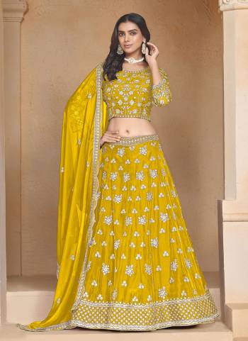 For A Designer Look,Grab These Lehenga Choli in Fine Colored.These Lehenga And Blouse Are Fabricated On Organza Pair With Organza Dupatta.Its Beautified With Designer Sequance Embroidery Work.