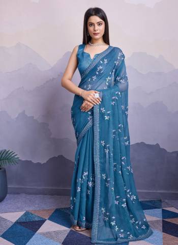 Attrective These Party Wear Saree in Fine Colored.These Saree Are Simmer Chiffon And Blouse is Art Silk Fabricated.Its Beautified With Designer Sequance Embroidery Work.